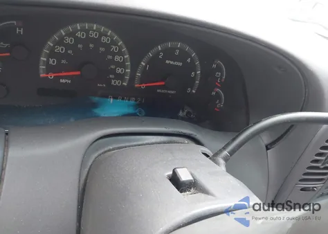 2002 Ford F-150 Lariat/Xlt from USA, damaged, VIN 1FTRW07L62KB56301